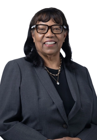 Celesta Campbell photo