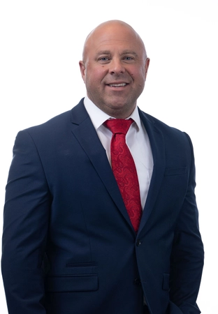 Justin L. Cole photo