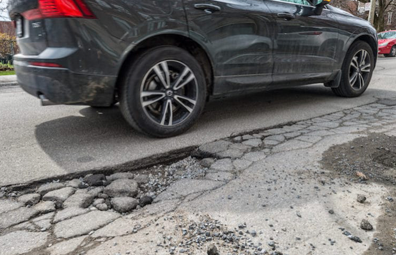 potholes damage