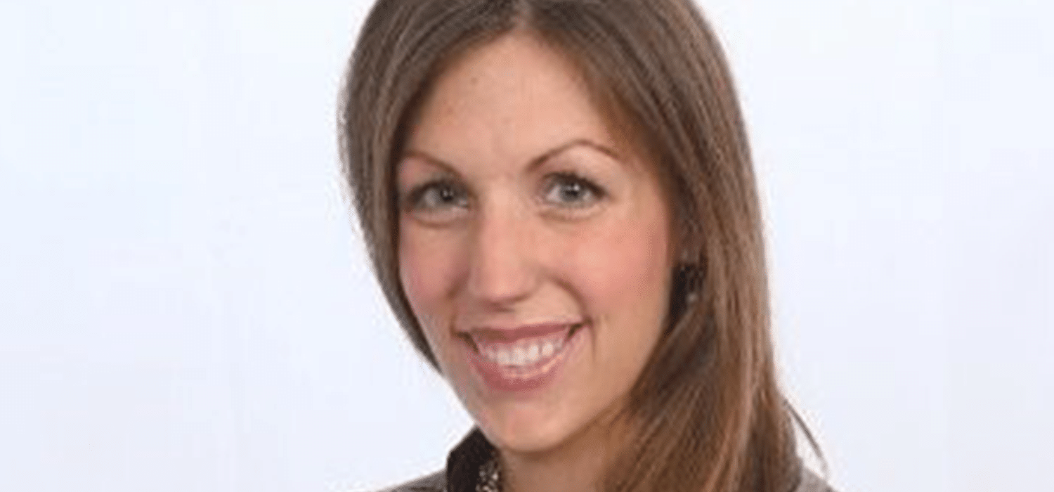 LAURA DIERWA