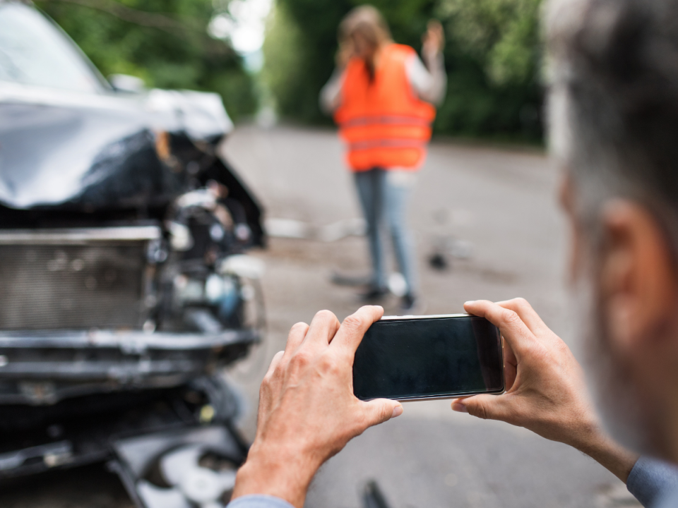 how to collect car accident evidence